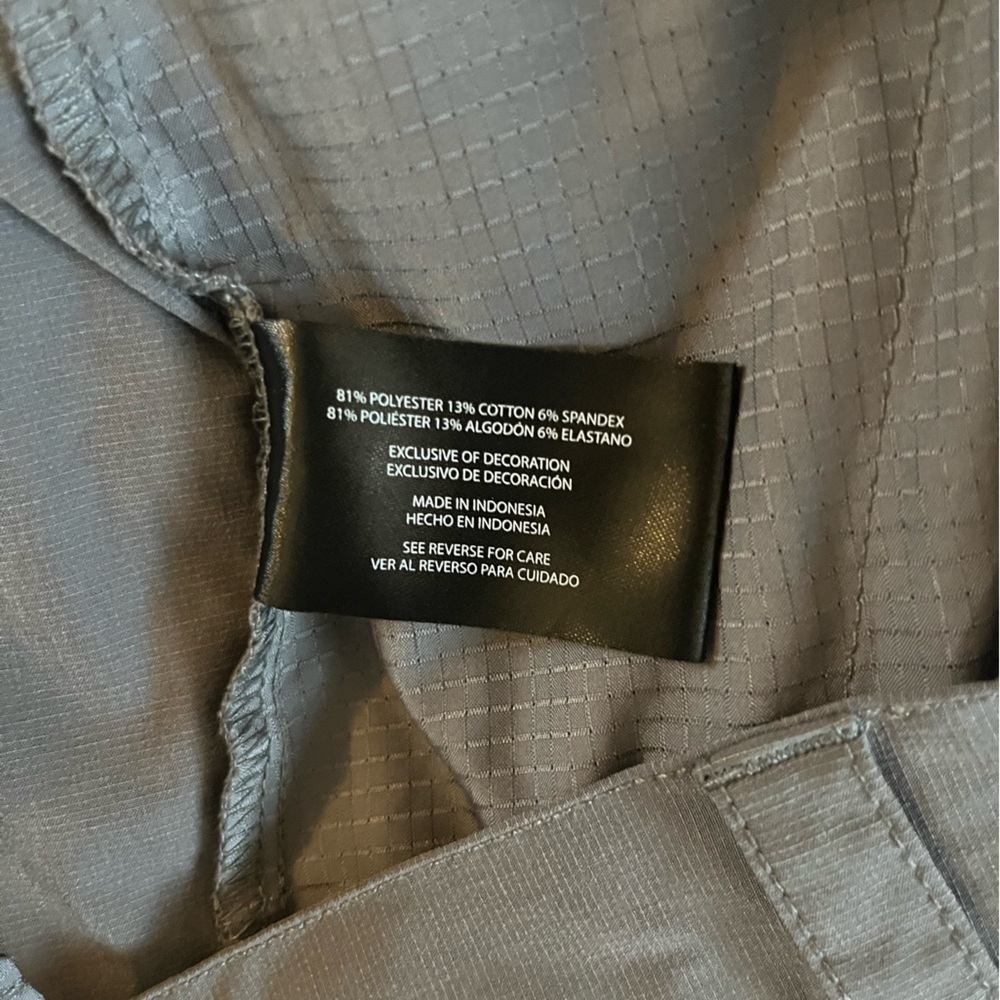 Banana Republic Men’s Gray Flat Front Shorts Size 38 - Picture 4 of 6
